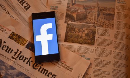Les médias et Facebook, je t&rsquo;aime moi non plus