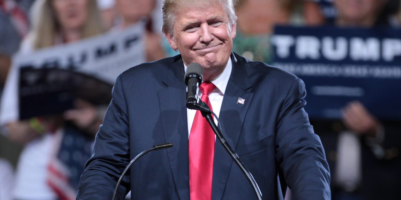 Une fausse vidéo de Donald Trump massacrant les médias fait scandale