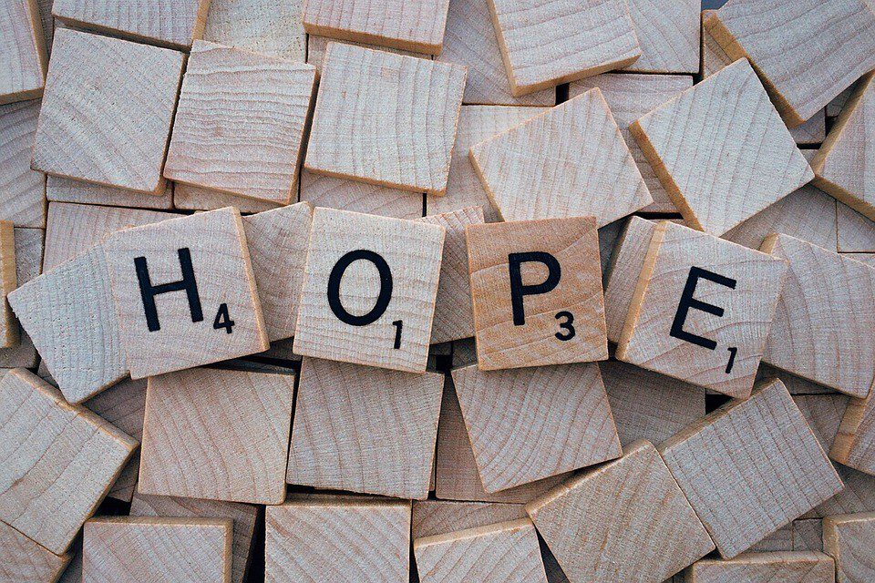 « Hope is power », la nouvelle campagne publicitaire de The Guardian
