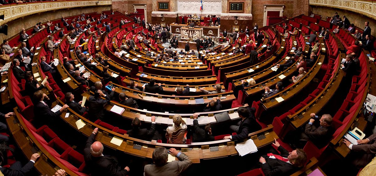Réseaux sociaux et lutte contre la haine en ligne: reprise de mesures de la loi Avia