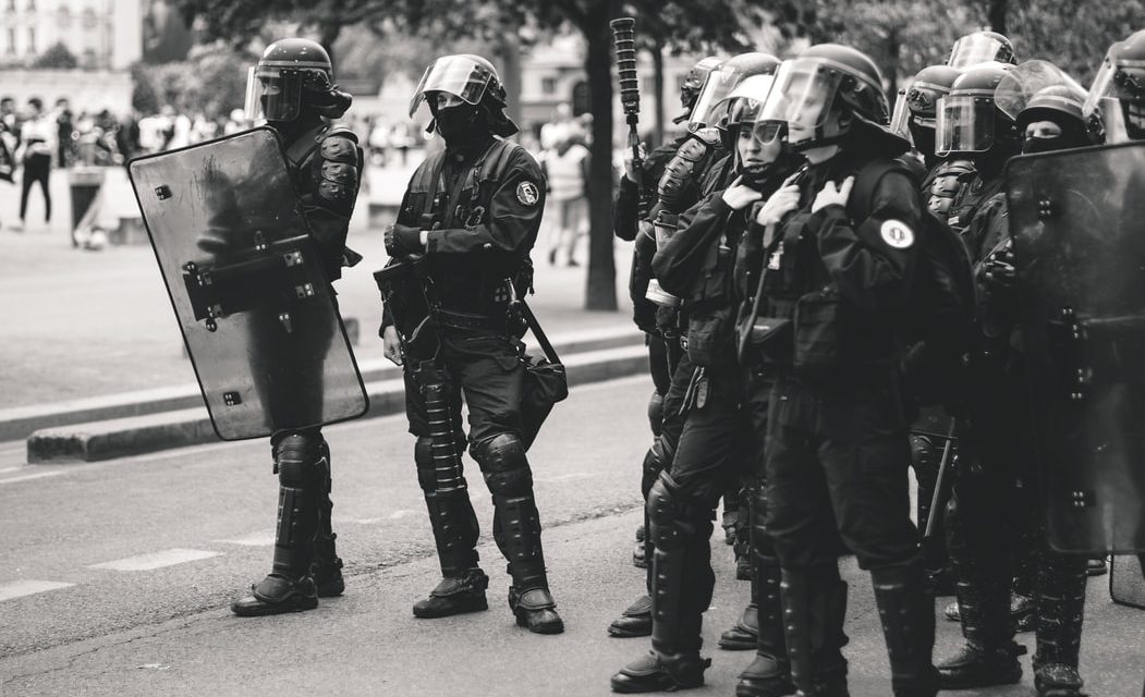 Le journaliste Rémy Buisine agressé par un policier, une enquête est ouverte